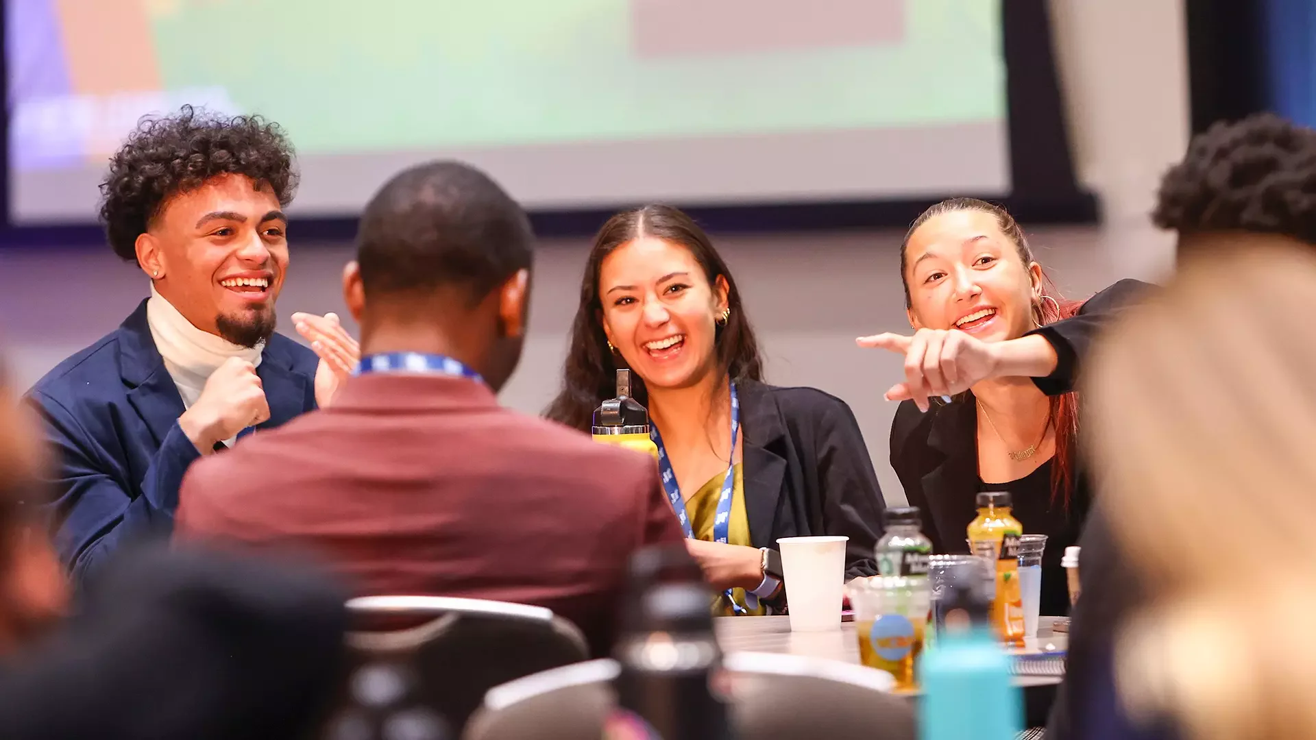 mk体育嘉年华讨论环节